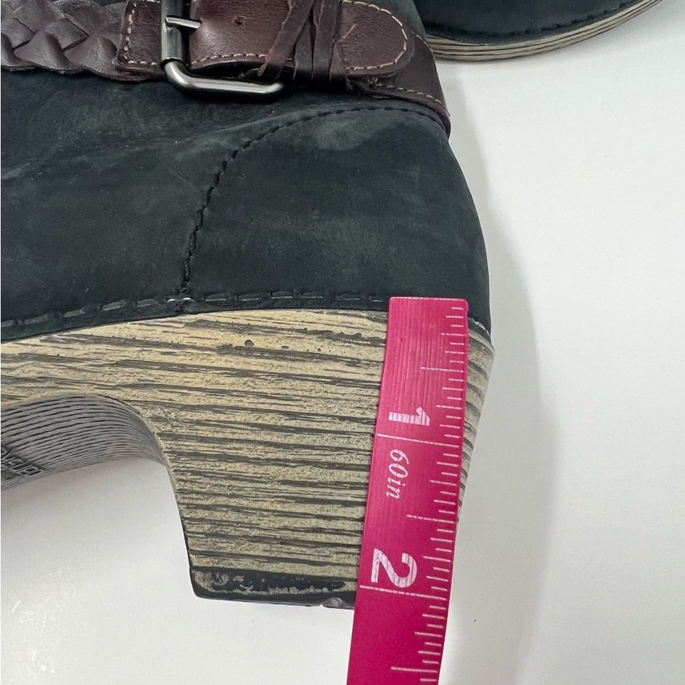 Dansko Michelle Nubuk leather bootie - Picture 12 of 12